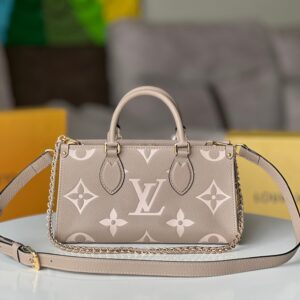 Louis Vuitton OnTheGo East West Handbag M23640 Black
