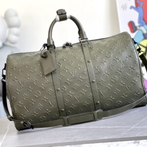 Louis Vuitton Keepall Bandoulière Travel Bag