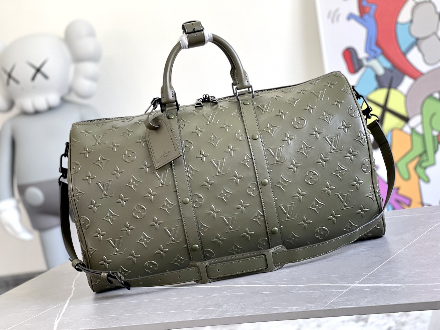 Louis Vuitton Keepall Bandoulière Travel Bag