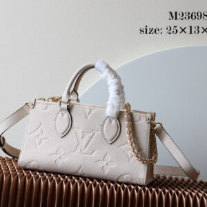 Louis Vuitton OnTheGo Small Tote Bag in Giant Monogram Leather