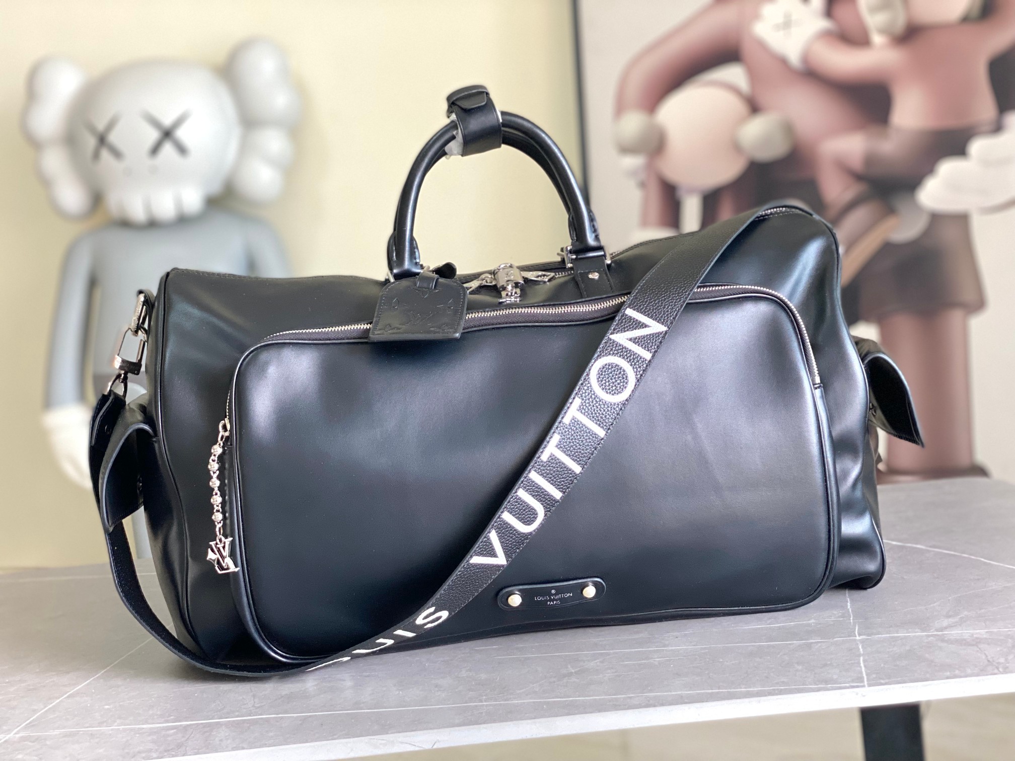 Louis Vuitton Keepall Bandoulière 50 Travel Bag