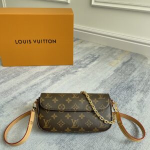 Louis Vuitton Wallet On Chain Ivy