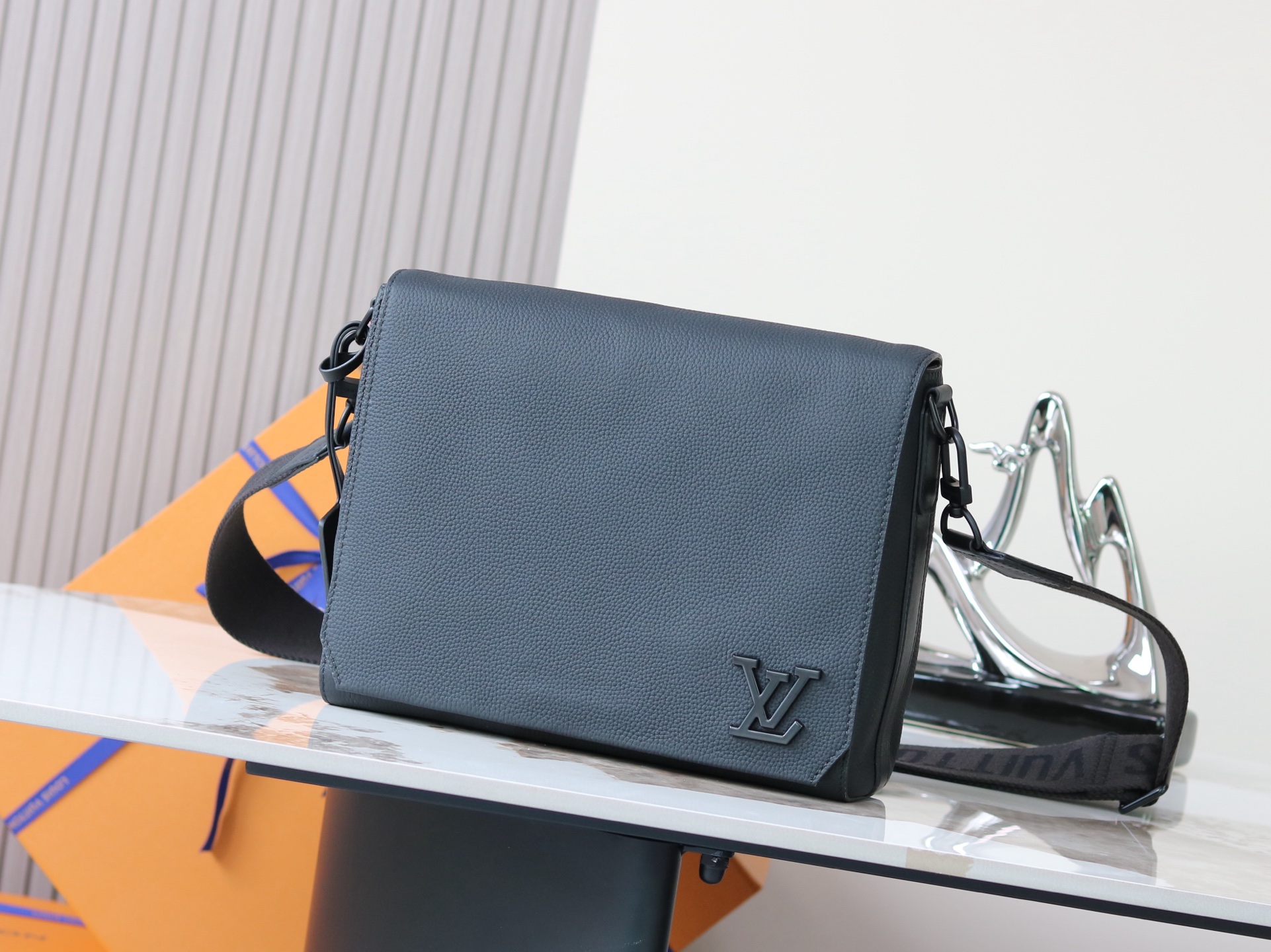 Louis Vuitton Aerogram Leather Messenger Bag