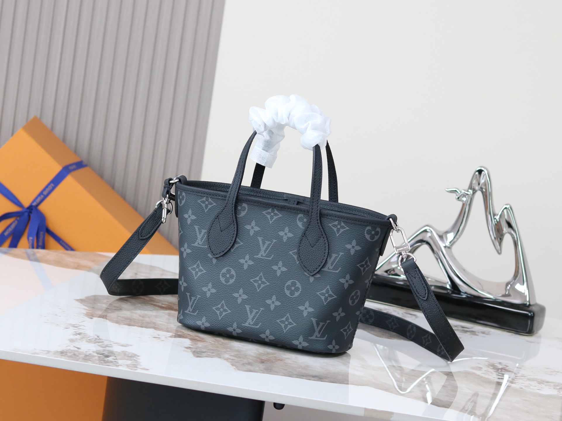 Louis Vuitton Neverfull Bandoulière Inside Out BB Reversible Tote Bag