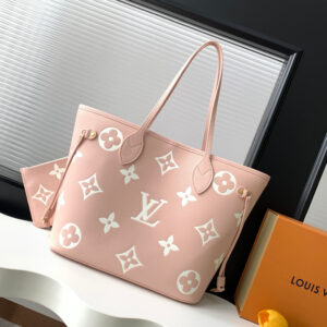 Louis Vuitton Neverfull Medium Shopping Tote with Removable Zip Pouch