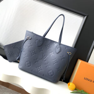 Neverfull Medium Shopping Tote with Removable Zippered Pouch