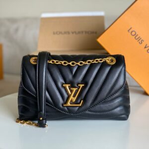 Louis Vuitton LV New Wave Chain Shoulder Bag
