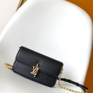 Louis Vuitton LV Bloom Wallet On Chain