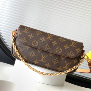 Louis Vuitton Wallet On Chain Ivy M81911