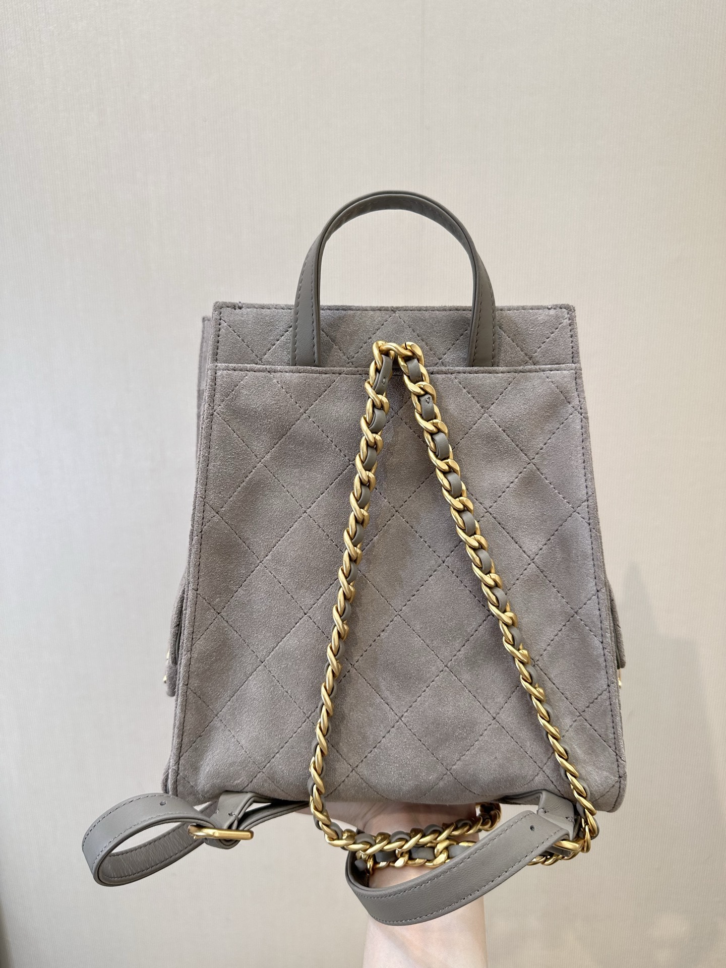 Chanel 25B Shoulder Bag