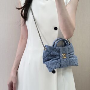 Butterfly Knot Crossbody Bag