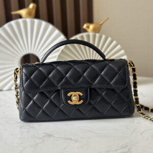 Hermès Kelly 25 Black and Gold Handbag