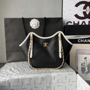 Chanel 25S Maxi Hobo Bag