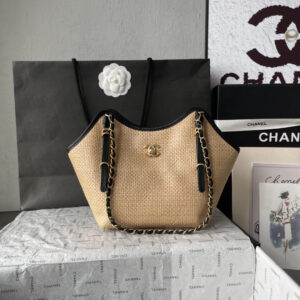 Chanel 25S Maxi Hobo Straw and Leather Tote Bag