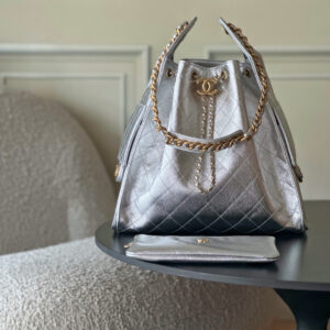 CHANEL 25 Hobo Shoulder Bag