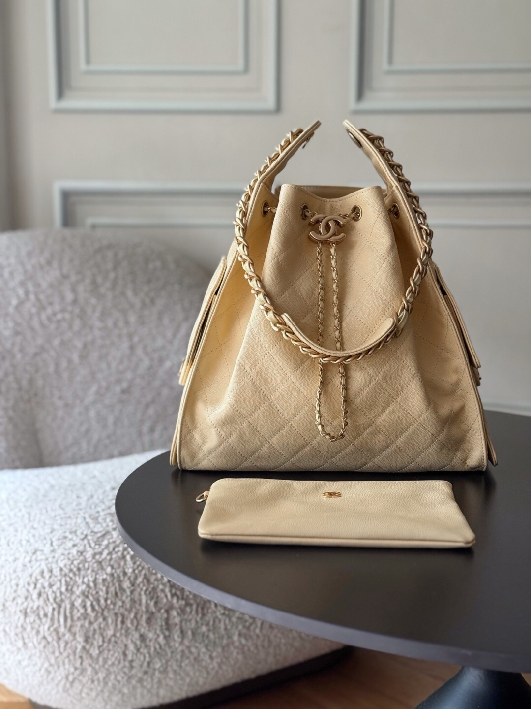 CHANEL 25 Quilted Leather Hobo Shoulder Bag