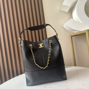 25A Handmade Small Cowhide Handbag