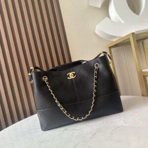 25A Handmade Workshop Black Calfskin Bag with Removable Mini Heart Charm
