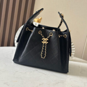 Chanel 25C Quilted Leather Hobo Shoulder Bag