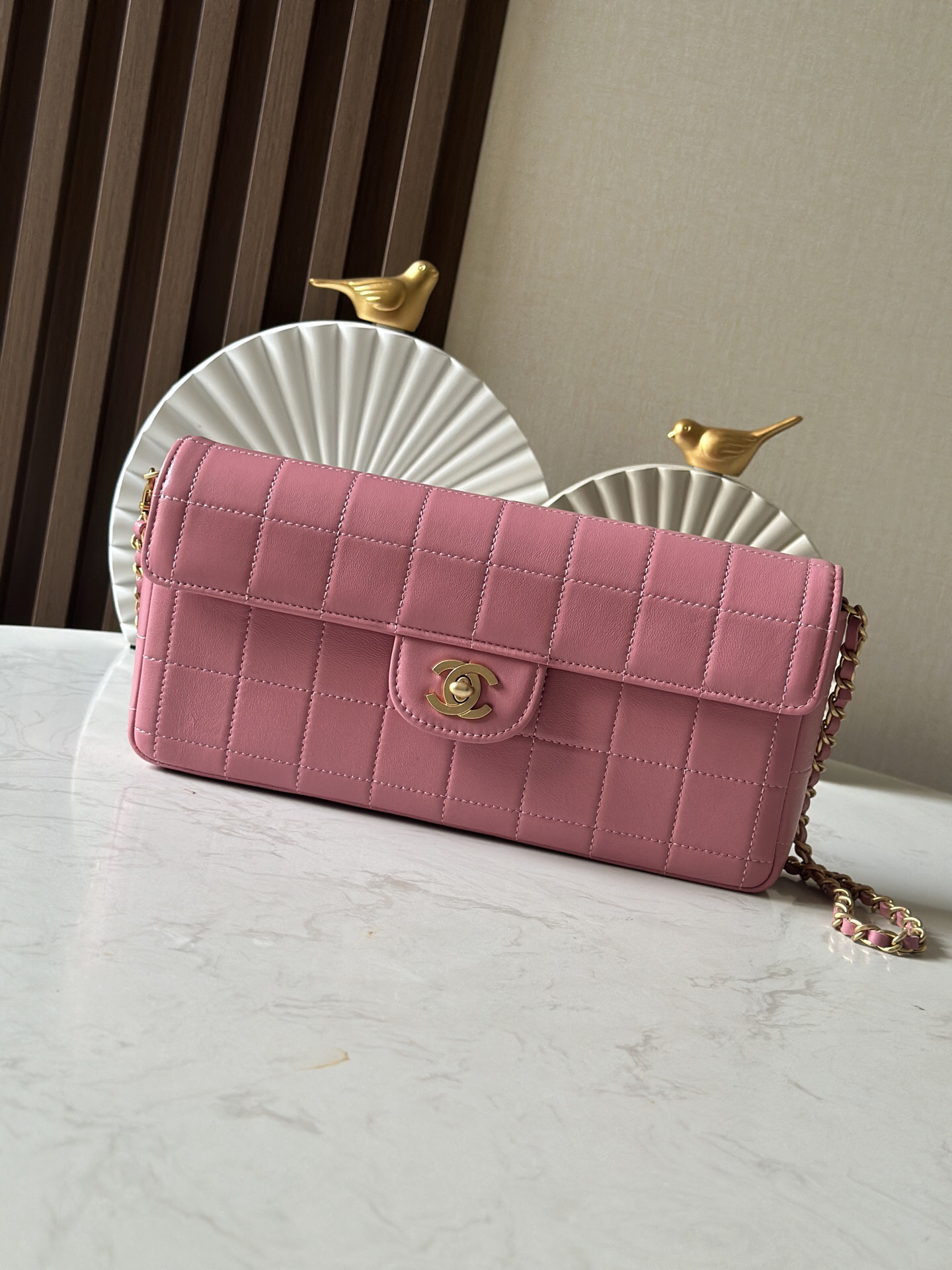 Vintage Chanel Lambskin Underarm Shoulder Bag in Soft Pink