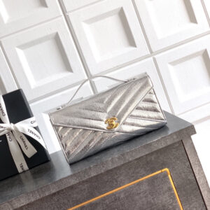 OHANEL 26 Series AS6044 Silver Quilted Cowhide Handbag