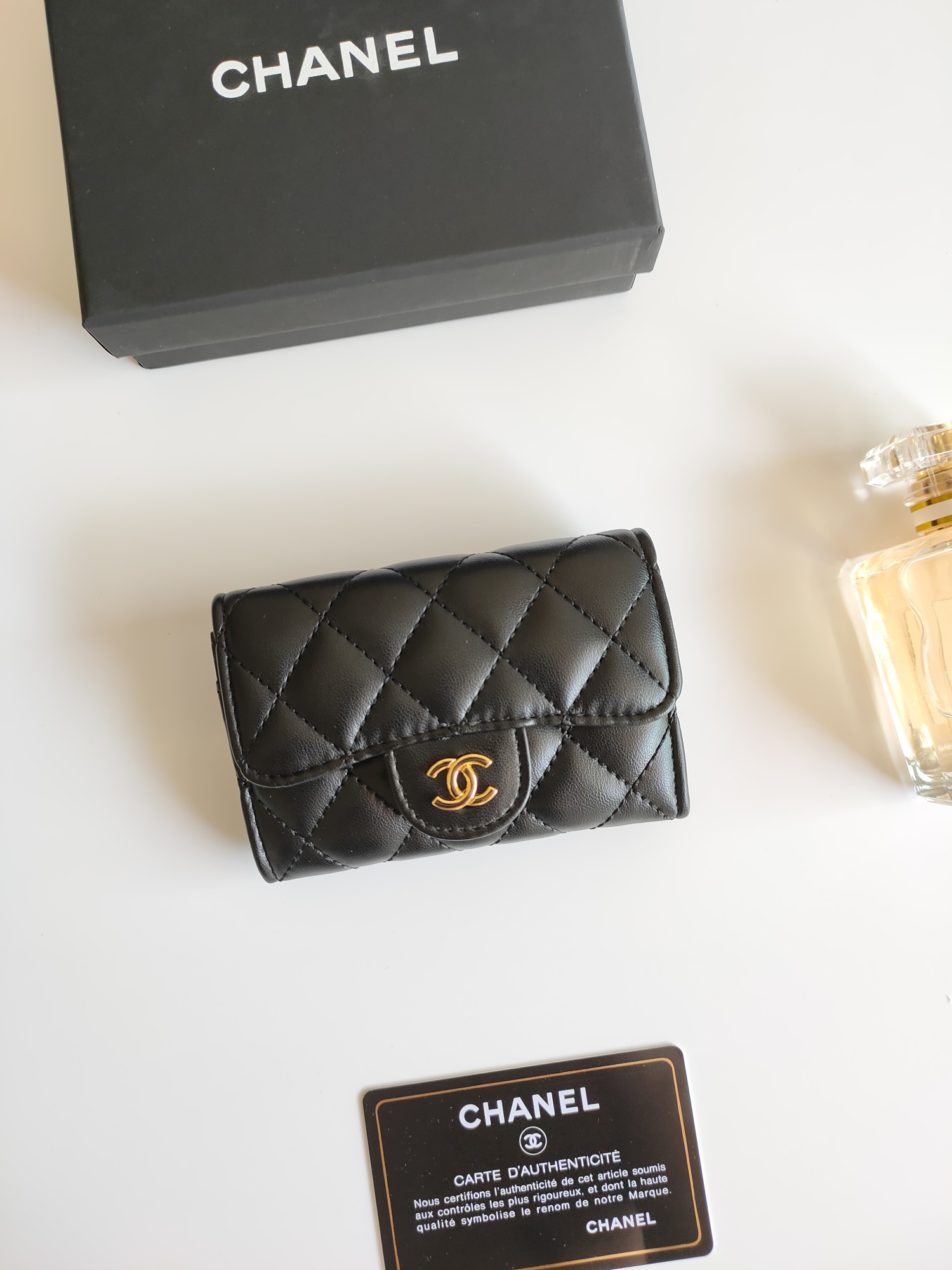 Chanel Classic Flap Card Holder AP0214