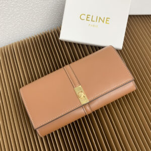 Triomphe 16 Cowhide Leather Wallet