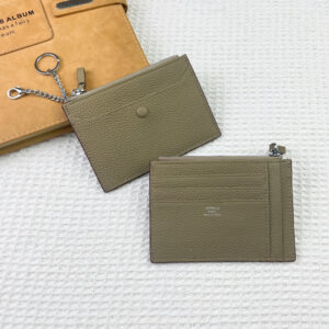 Hermes City 8CC Business Card Holder in Togo Calfskin