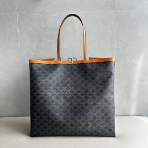 FLAT SHOER Logo-Print Leather Tote Bag