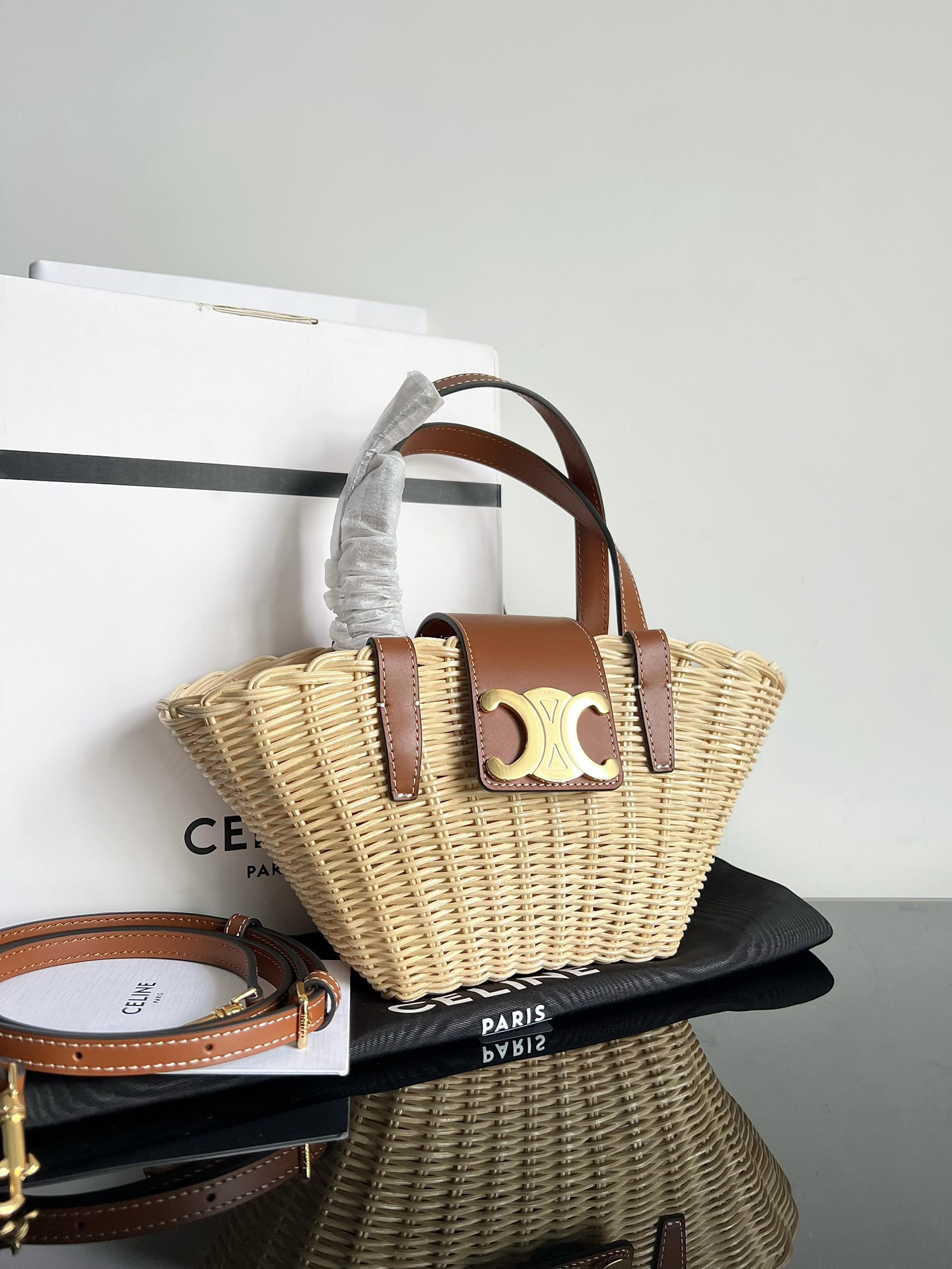 TEEN COUFFIN Woven Basket Handbag