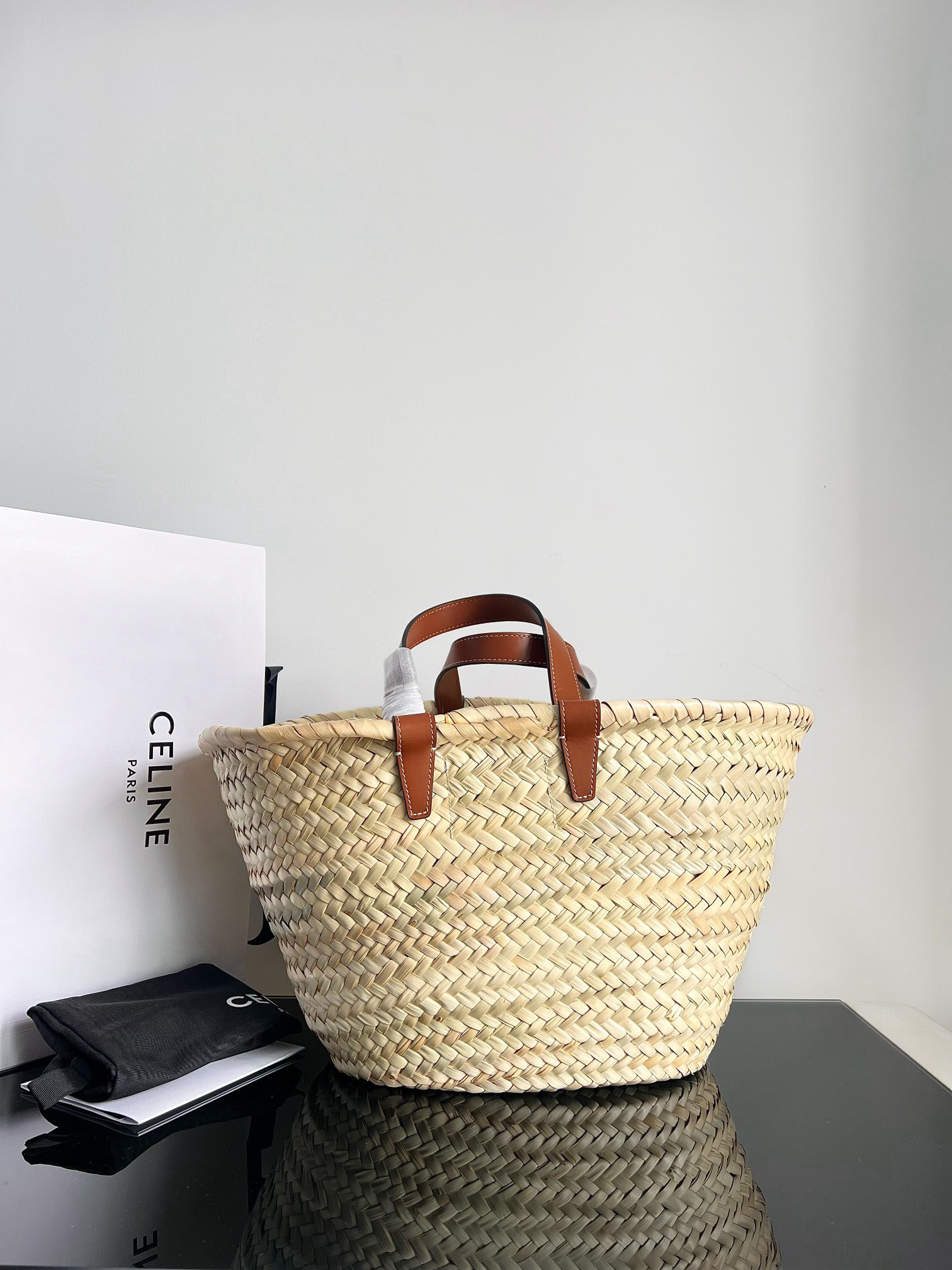 Celine Classic Palm Leaf and Cowhide Woven Tote Bag - Image 2