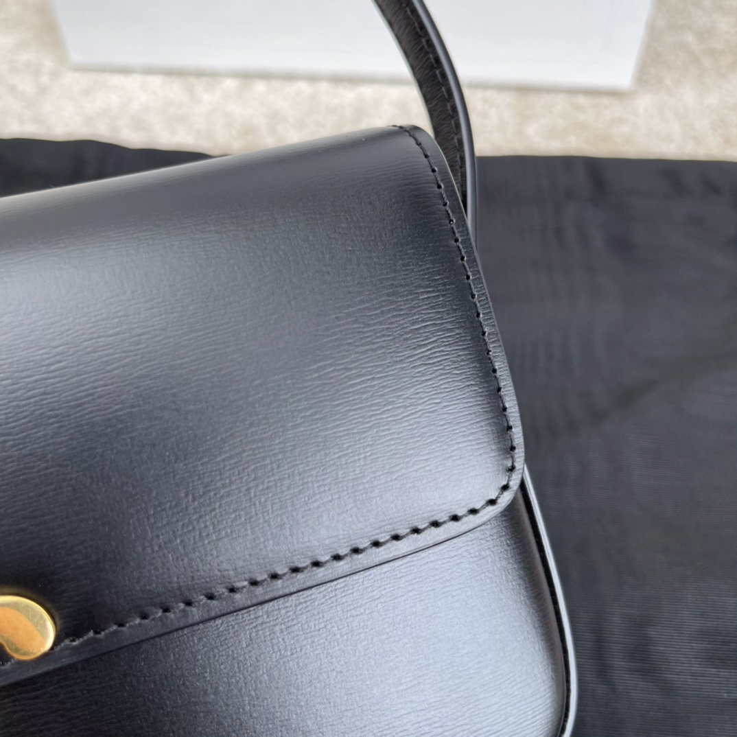 TRIOME Glossy Leather Shoulder Bag in Yellow-Brown with Hand-Rubbed Texture - Image 2