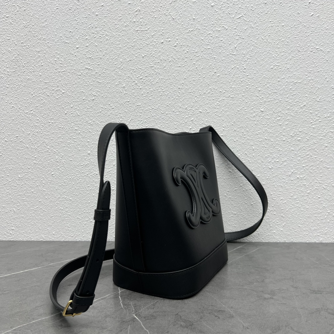 CELINE 2022 Spring/Summer Cuir Leather Bucket Shoulder Bag - Image 2