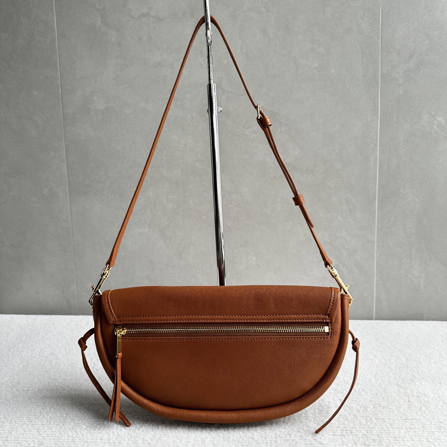 CE Halfmoon Small Shoulder Bag - Image 2