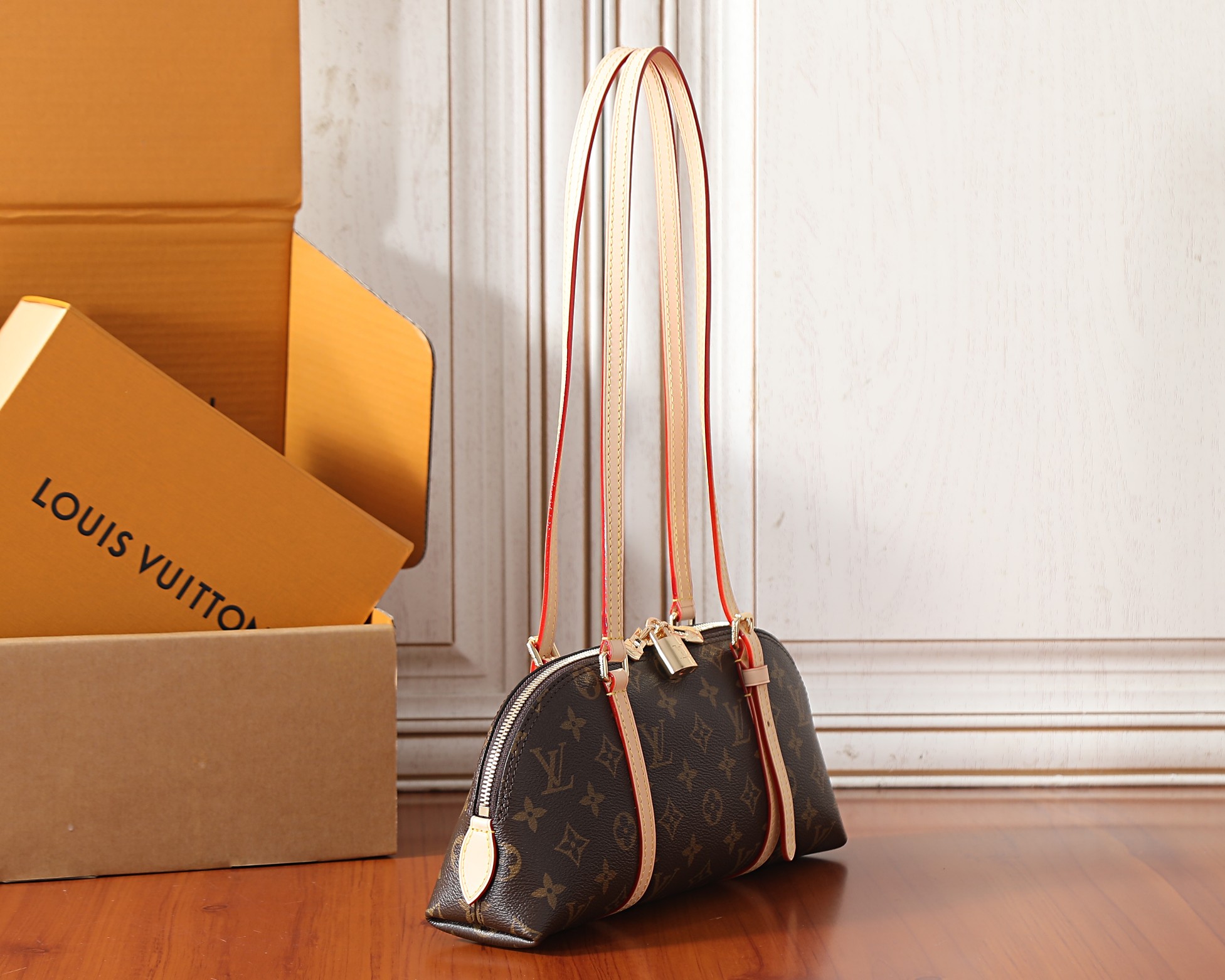 Squire East West Monogram Handbag - Image 2