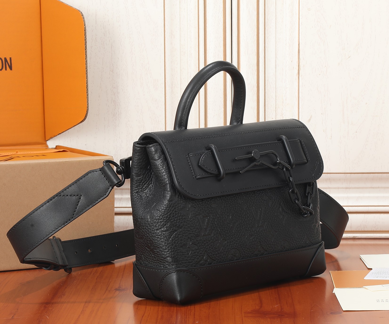 Louis Vuitton Steamer Small Crossbody Bag - Image 2
