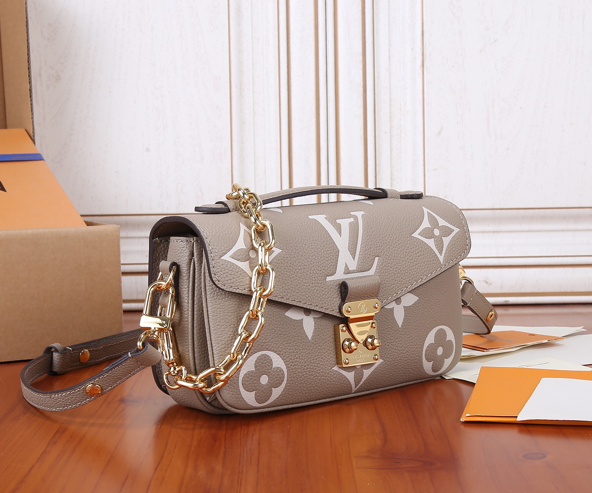 Louis Vuitton Pochette Métis East West Crossbody Bag - Image 2