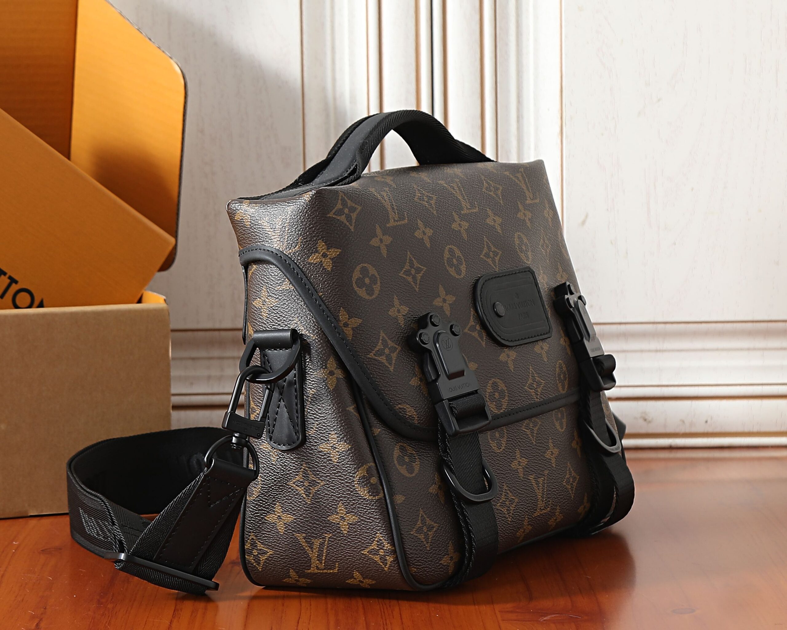 Louis Vuitton LV Trail Messenger Bag - Image 2