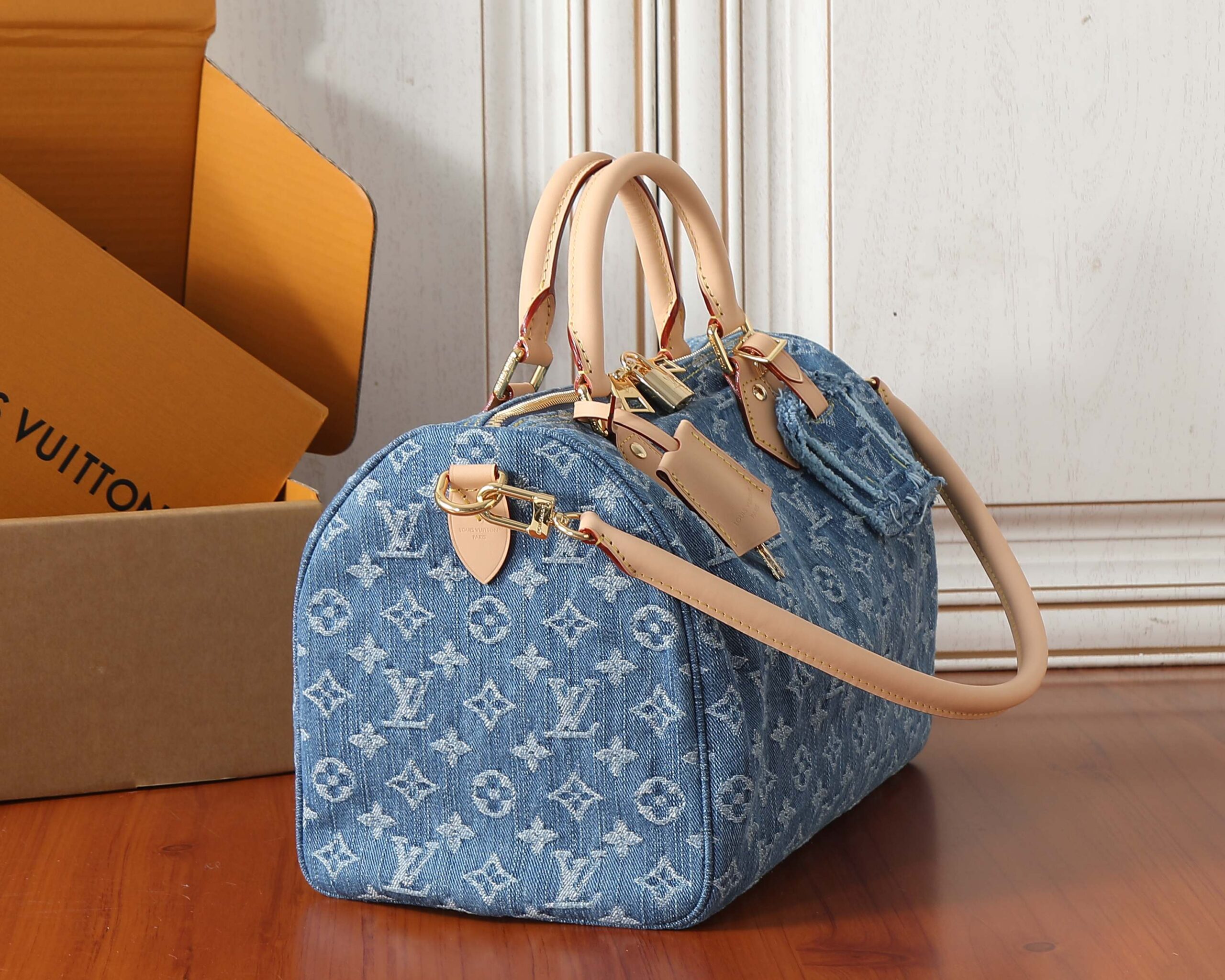 Louis Vuitton Speedy Soft 30 Monogram Denim Handbag - Image 2