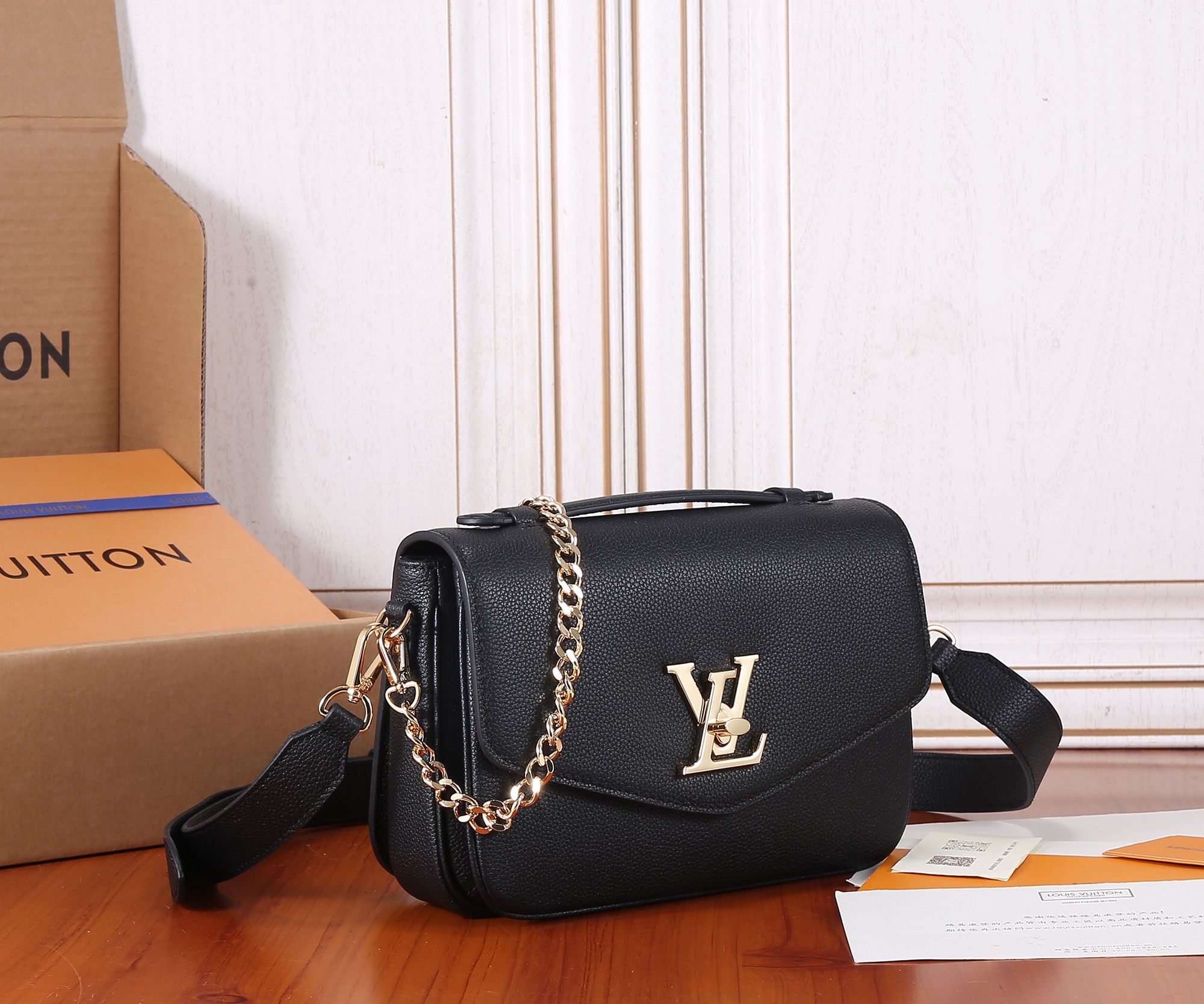 Louis Vuitton LV Twist Oxford Shoulder Bag M22735 - Image 2