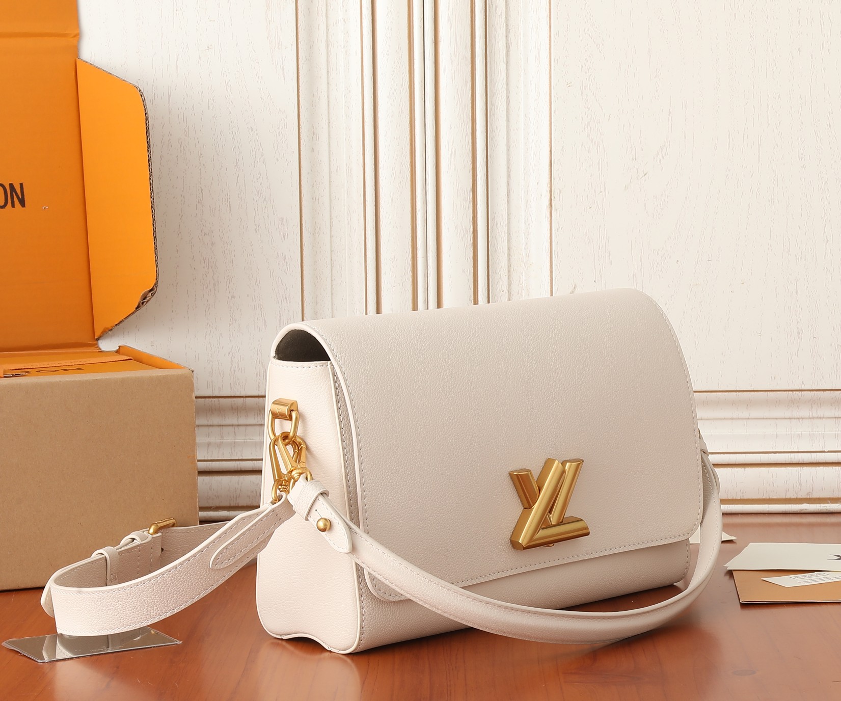 Louis Vuitton Soft Twist Handbag - Image 2