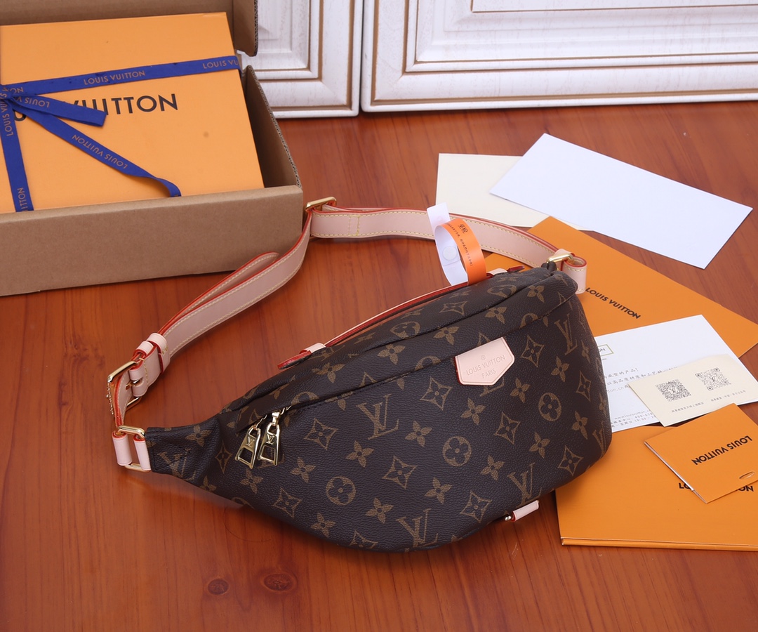 Louis Vuitton Discovery Bumbag M43644 - Image 2