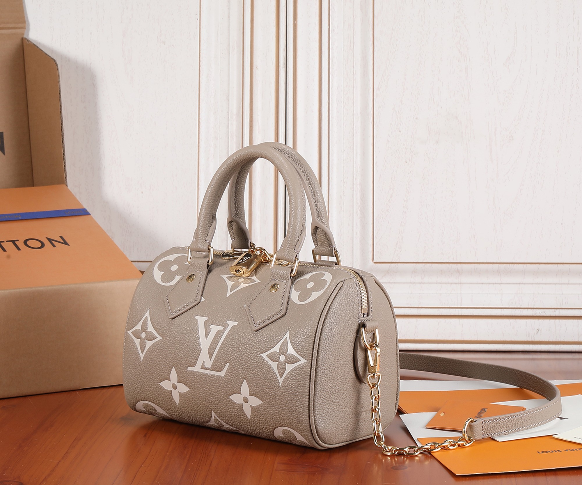 Louis Vuitton Speedy Bandouliere 20 Monogram Empreinte Leather Handbag - Image 2