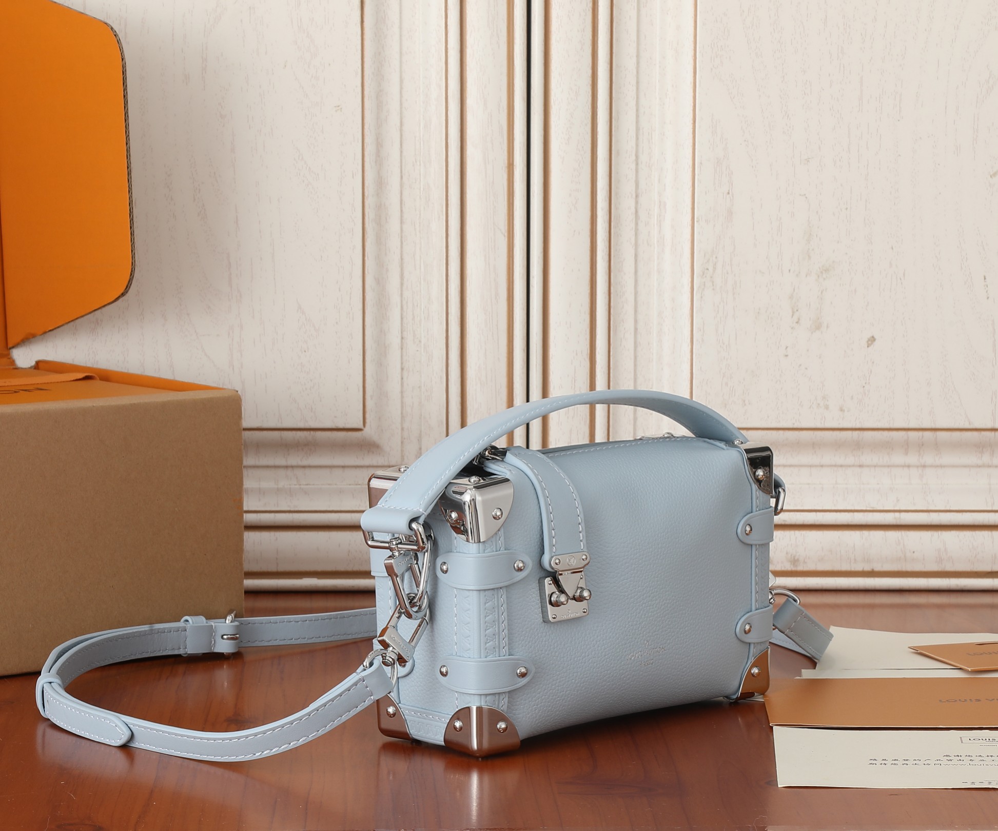 Side Trunk Small Handbag - Image 2