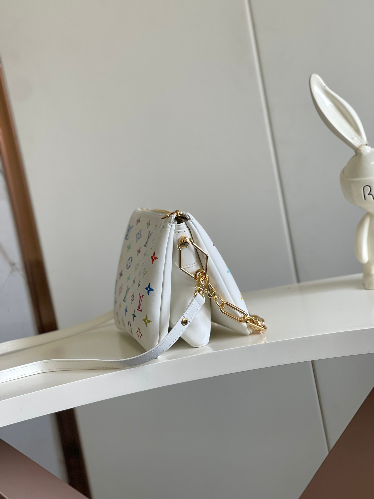 Louis Vuitton Coussin Small Shoulder Bag M13233 - Image 2