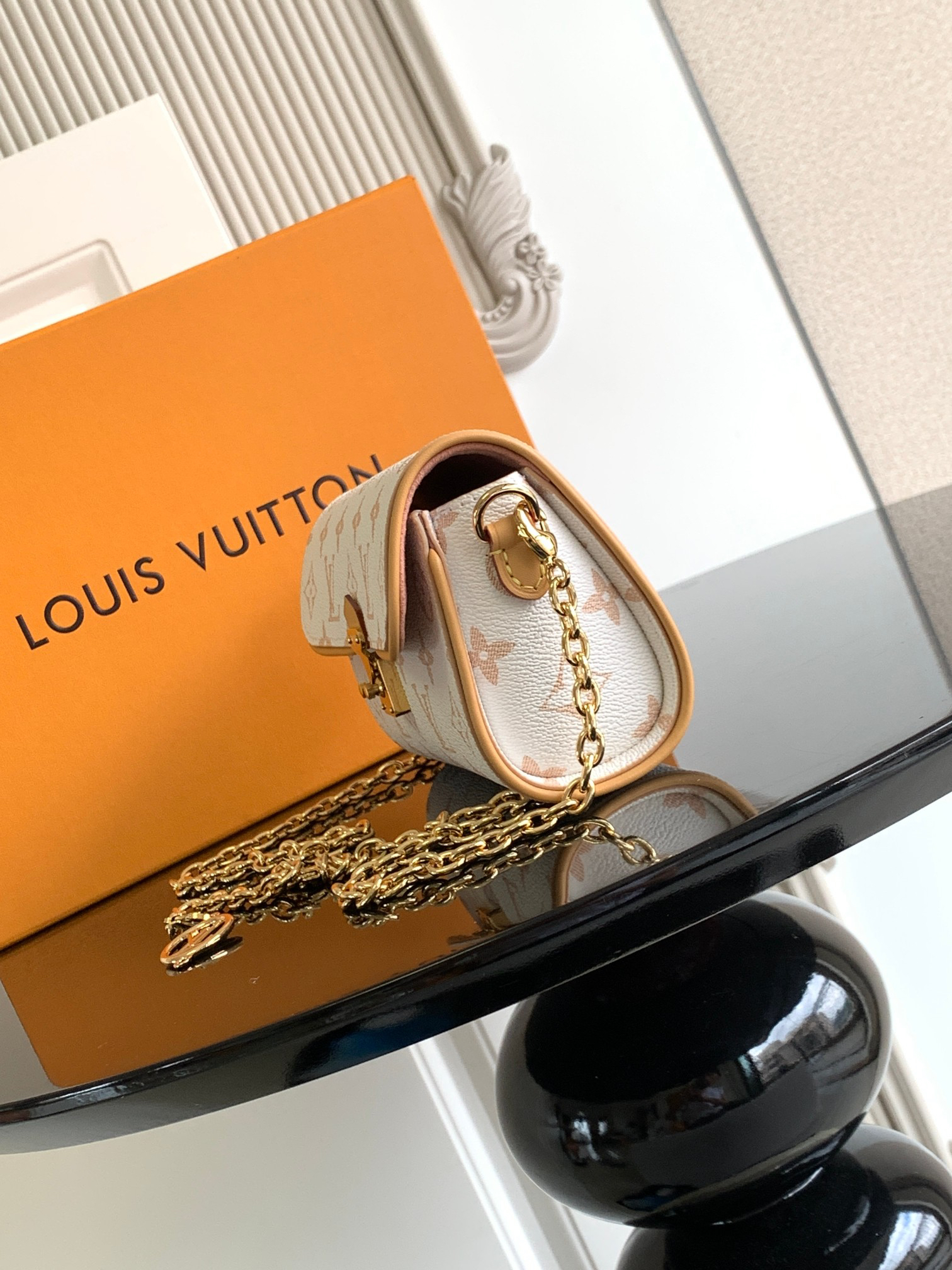 Louis Vuitton Pochette Camille Shoulder Bag - Image 2