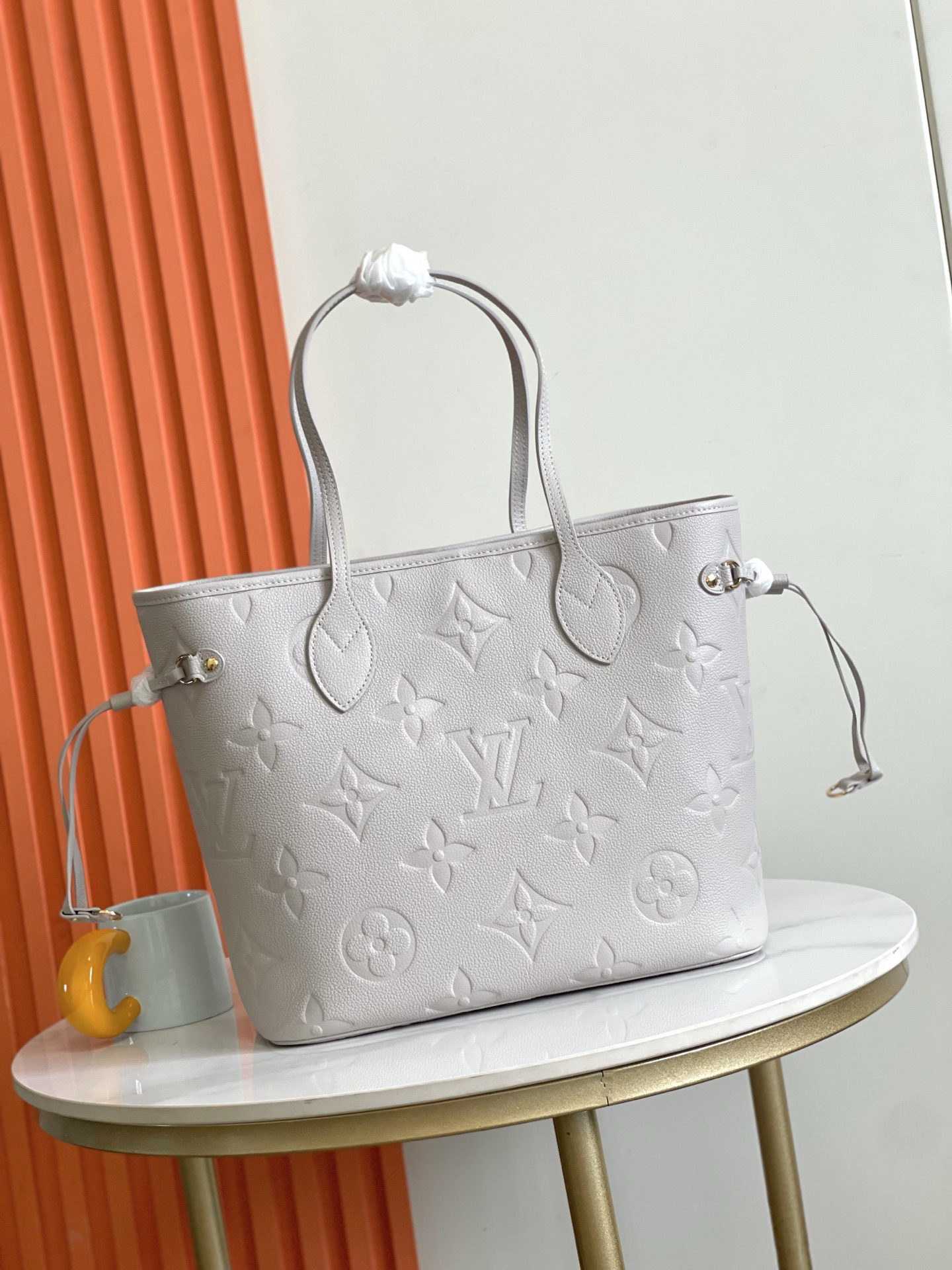 Louis Vuitton Neverfull MM Monogram Empreinte Leather Tote Bag - Image 2