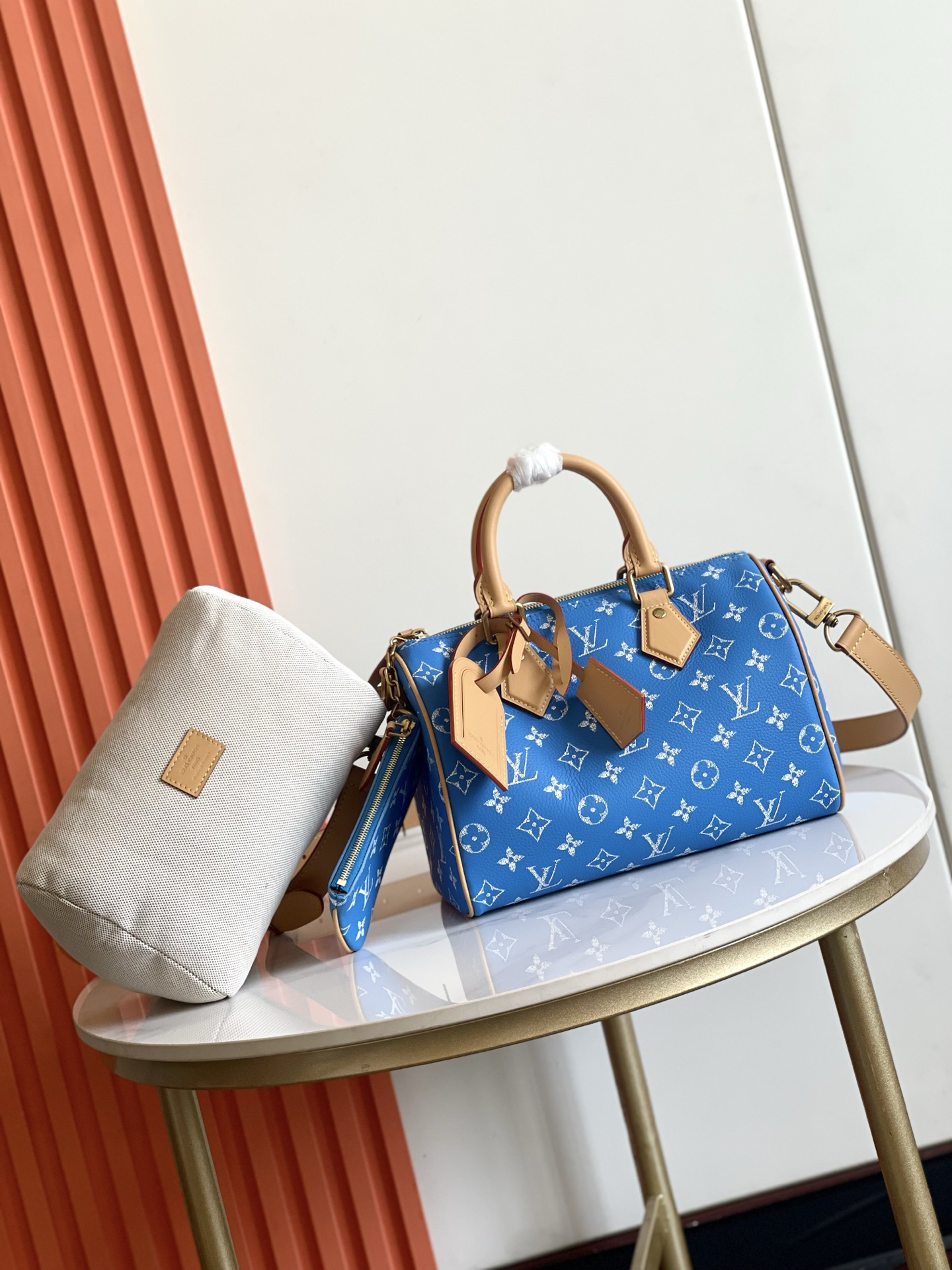 Louis Vuitton Speedy Bandouliere 25 Monogram Leather Crossbody Bag - Image 2