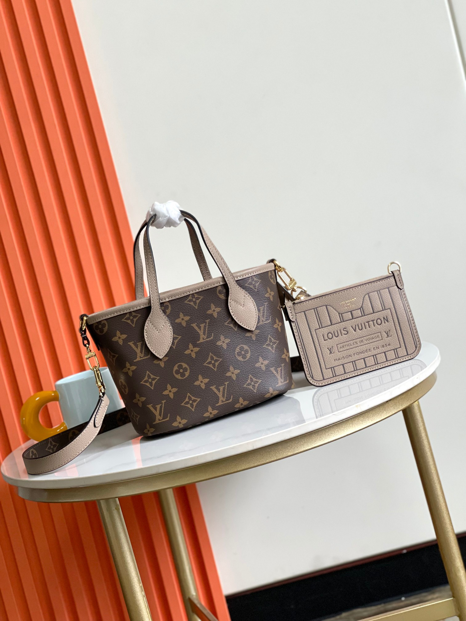 Louis Vuitton Neverfull Bandoulière Inside Out BB Handbag - Image 2