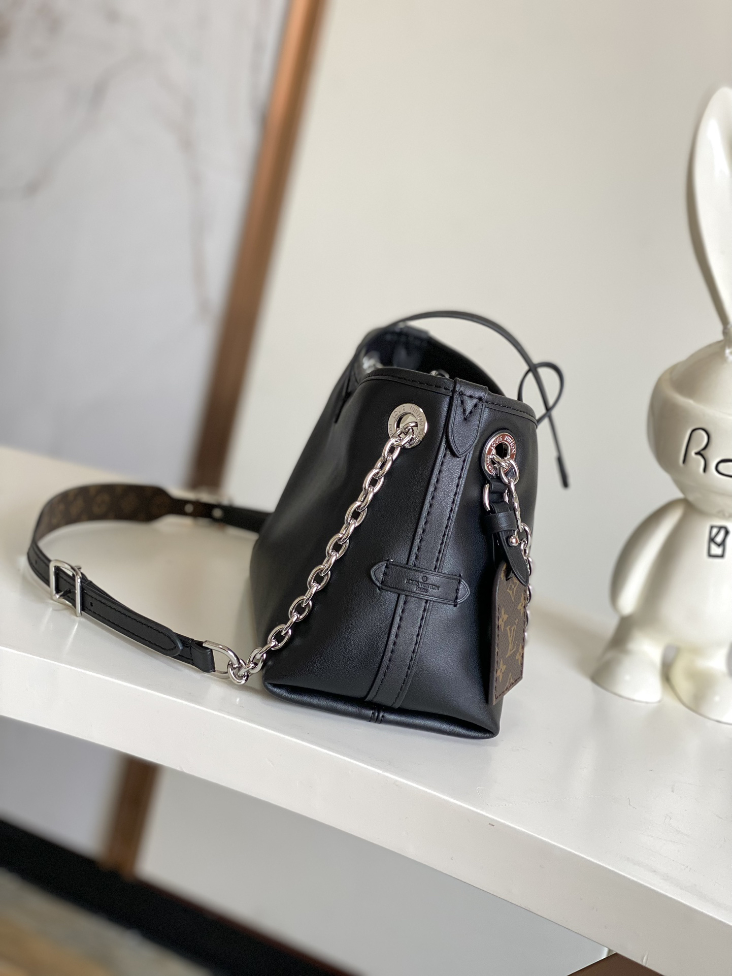 Louis Vuitton CarryAll BB Shoulder Bag M13014 - Black - Image 2
